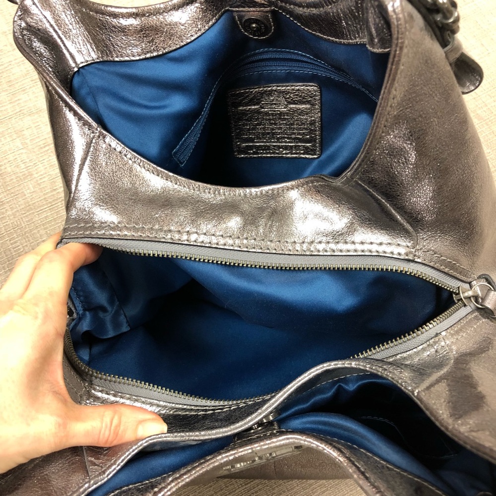 Authentic Coach Handbag - Picture 4 of 8